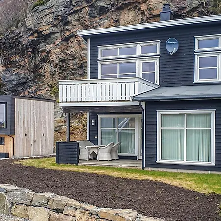 Beautiful In Lindesnes With Kitchen *